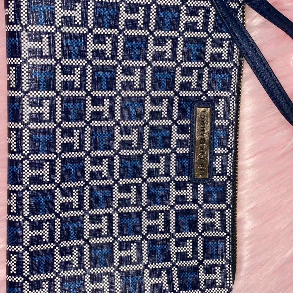 Tommy Hilfiger Purse